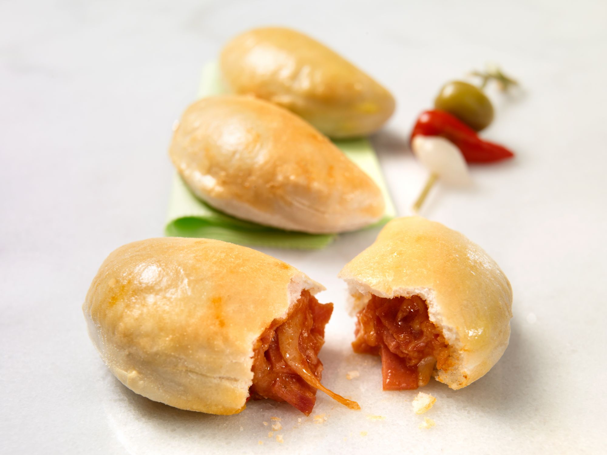 Mini calzone bites with Amoré pepperoni | Olymel