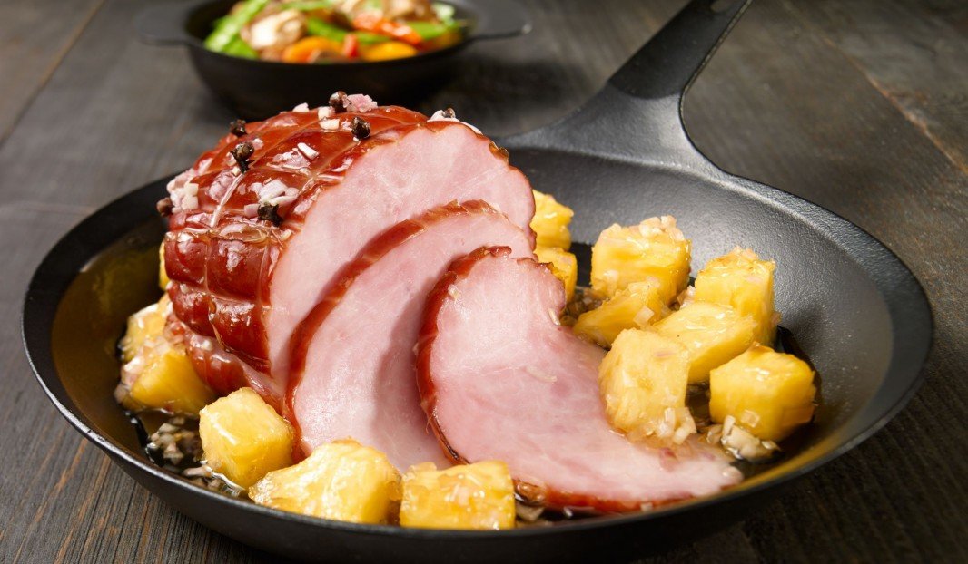 Smoked Ham with Sweet and sour pineapple and maple syrup